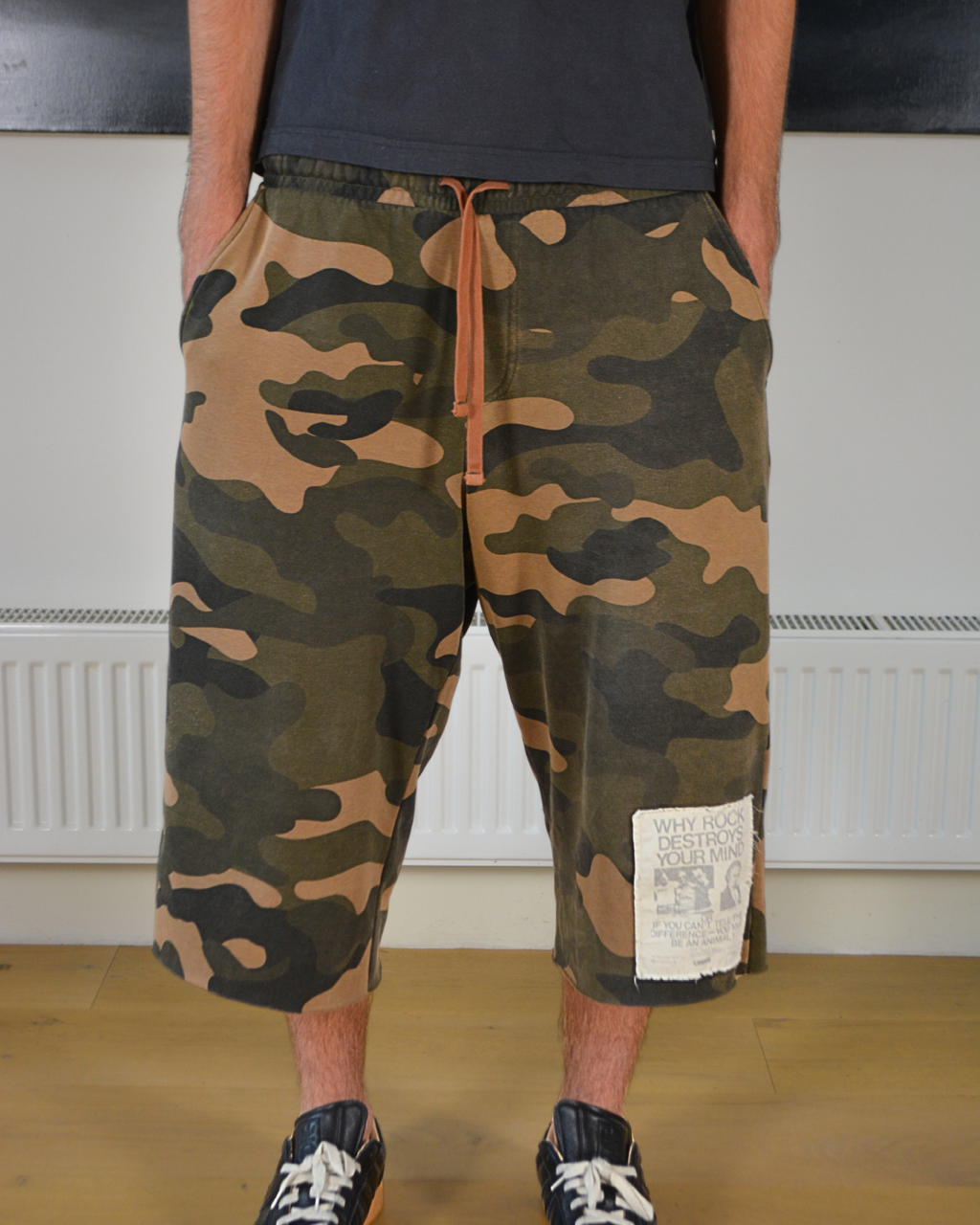 BACKLINE 3/4 TRACK SHORTS