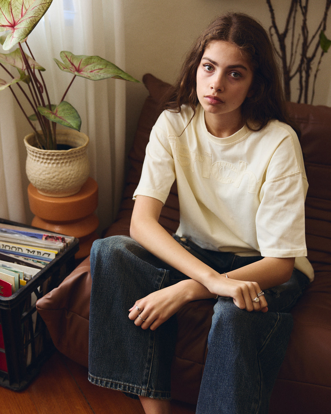 RILEY TEE - OFF WHITE